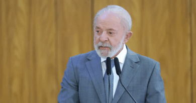 Lula regulamenta a Lei de Reciprocidade Comercial Lula regulamenta a Lei de Reciprocidade Comercial