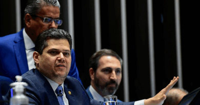 Davi comemora aprovação recorde de 24 indicações de autoridades