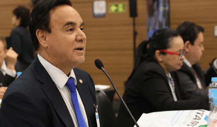 Suplente de Zambelli elogia renúncia e promete mandato de continuidade