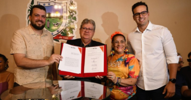 João Azevêdo anuncia apoio ao Carnaval de João Pessoa e destaca investimentos do Governo na cultura paraibana