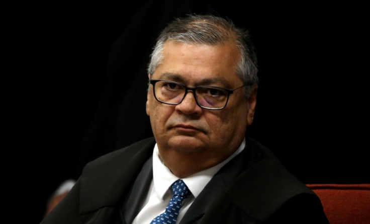 Dino abre novo processo para apurar desvio de emendas para filme de Bolsonaro