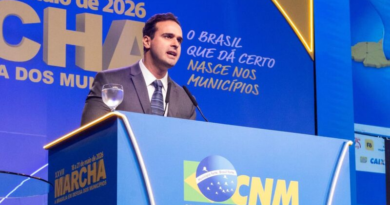 Em Brasília, Lucas Ribeiro representa governadores na abertura da Marcha dos Prefeitos e ressalta integração com municípios