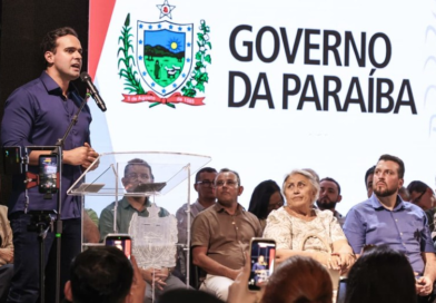 Governador Lucas Ribeiro anuncia ações do São João 2026 em 134 municípios e reforça apoio do Estado em Campina Grande